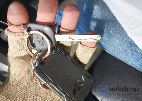 2015 Chevrolet Tahoe Lt z USA, uszkodzony, nr VIN 1GNSKBKC6FR250487